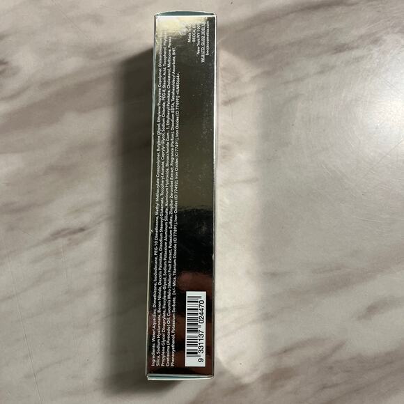 Skin Love Weightless Blur Foundation - Becca for Women - 1.23 oz Espresso - Picture 5 of 6